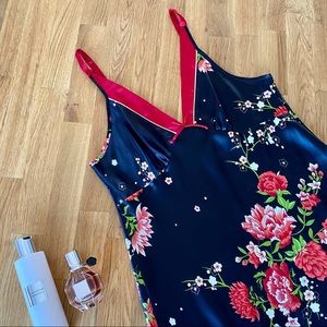 Jones New York Nightgown